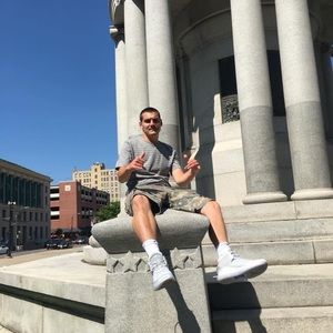 Meet your Posher, Daniel